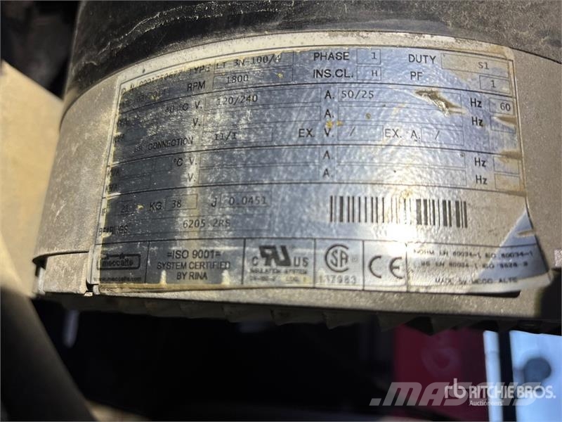 Chicago Pneumatic CPLT-M10 Lichtmasten