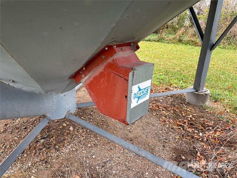  Chief-Westland +/- 2200 bu 5 Ring Hopper Grain Bin Saagi töötlemise ja ladustamise seadmed - Muud