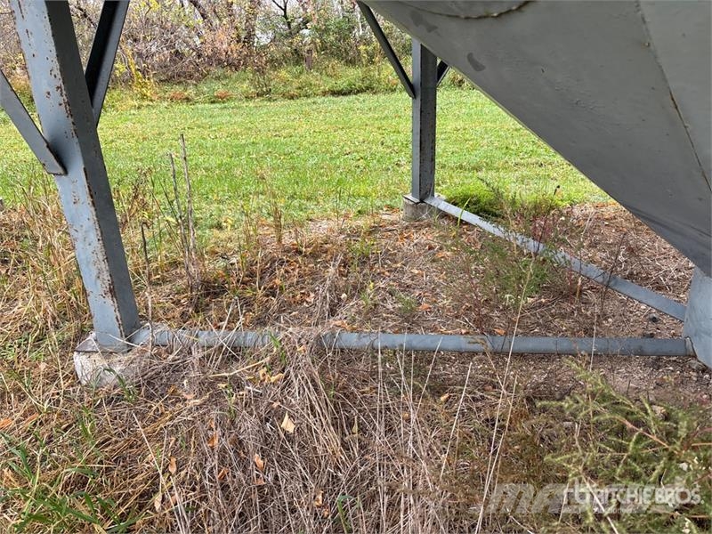  Chief-Westland +/- 2200 bu 5 Ring Hopper Grain Bin Saagi töötlemise ja ladustamise seadmed - Muud