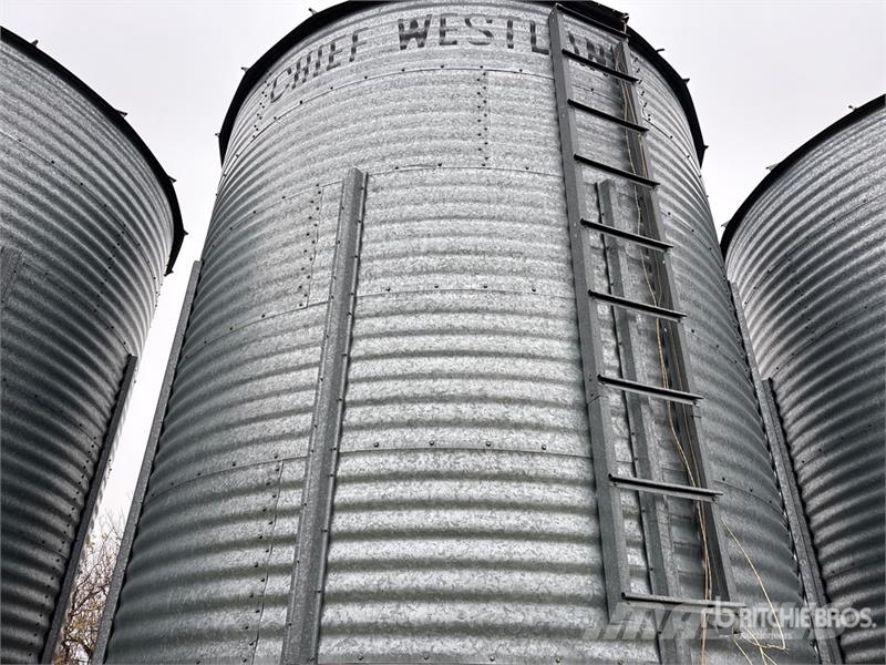  Chief-Westland +/- 2200 bu 5 Ring Hopper Grain Bin Saagi töötlemise ja ladustamise seadmed - Muud
