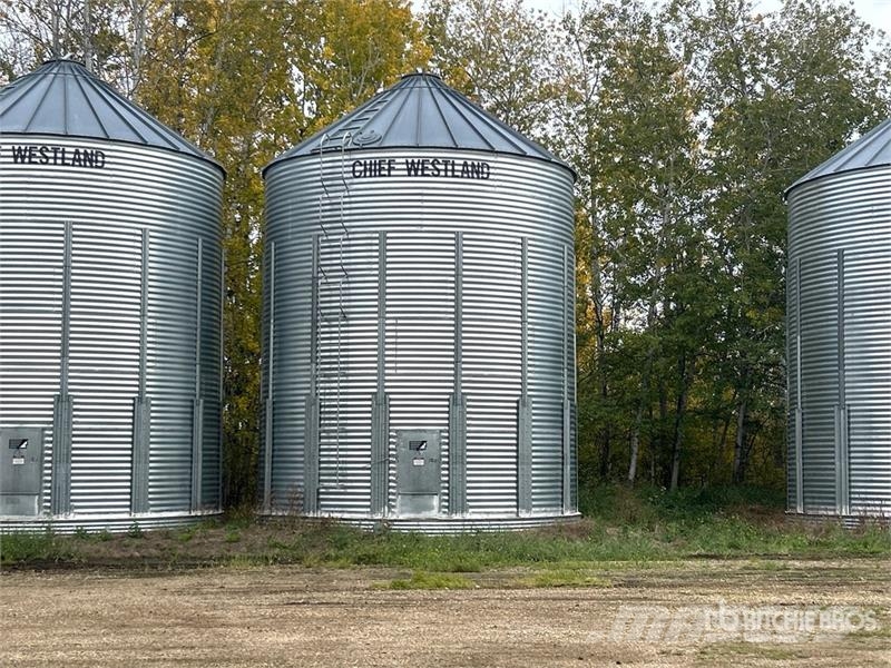 Chief Westland +/- 9200 bu 8 Ring Grain Bin Stockage, conditionnement - Autres