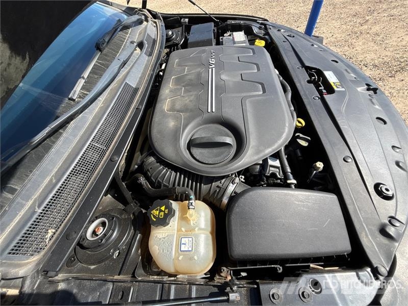 Chrysler 200 Kistehergépjárművek