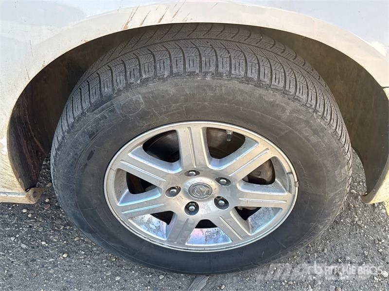 Chrysler Town & Country Touring Minivan Otomobiller