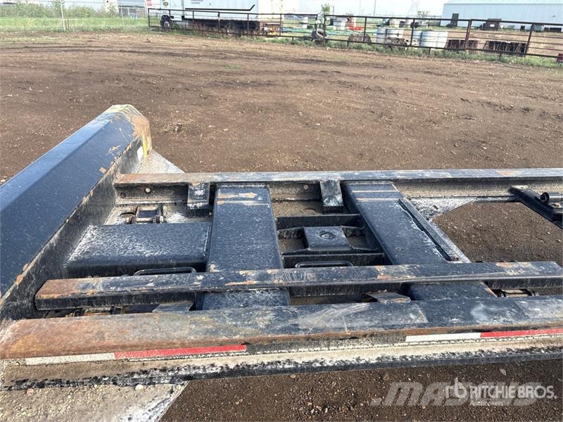 CIMC 40 ft Tri/A Extendable Container Trailer Containerhenger
