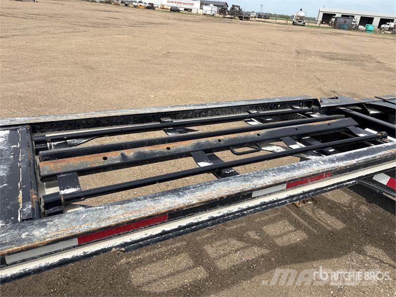 CIMC 40 ft Tri/A Extendable Container Trailer Containerhenger