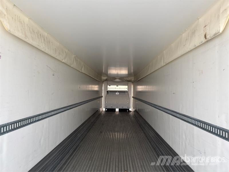 CIMC 53 ft x 102 in T/A Refrigerated Trailer نصف مقطورات بدرجة حرارة قابلة للضبط