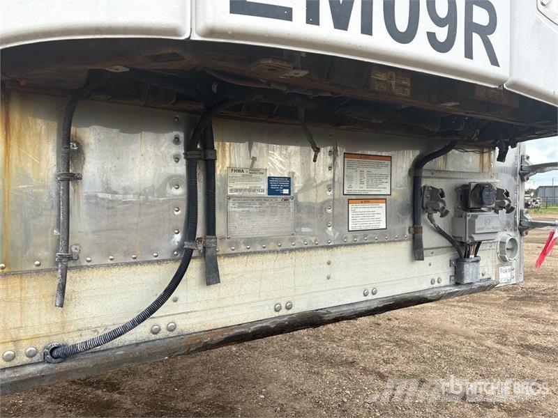 CIMC 53 ft x 102 in T/A Multi -Temp Refrigerated Traile Puspriekabės su izoterminiu kėbulu