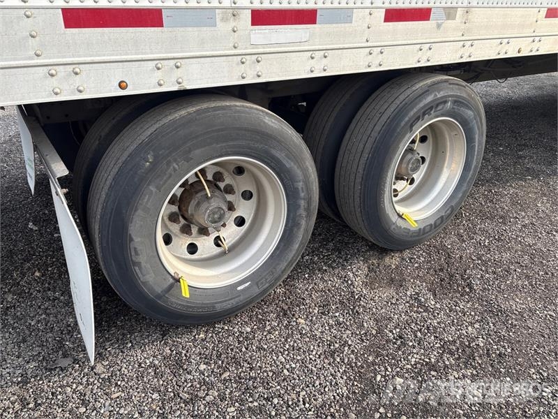CIMC 53 ft x 102 in T/A Refrigerated Trailer نصف مقطورات بدرجة حرارة قابلة للضبط