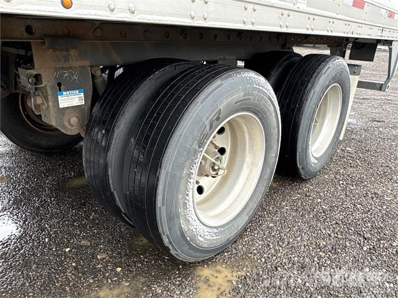 CIMC 53 ft x 102 in T/A Refrigerated Trailer Frysetrailer Semi