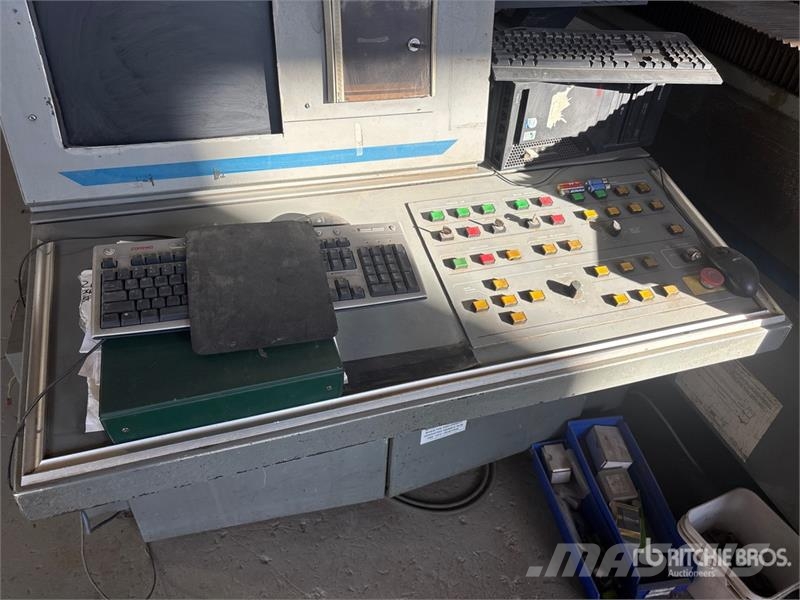  Cincinnati Incorporated CL-707 5X10 Laser Cutting  معدات البناء - غير ذلك