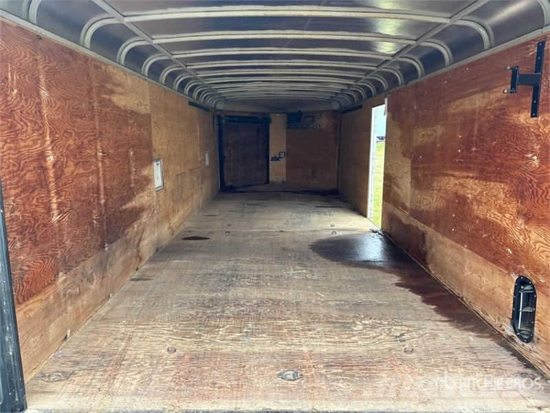 CJay 28 ft T/A V-Nose Enclosed Trailer Gesloten opbouw trailers