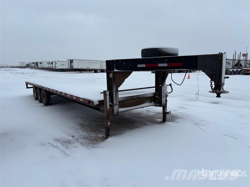 CJay 30 ft Tri/A Gooseneck Flatbed Trailer مقطوروات مسطحة/مفصلية الجوانب