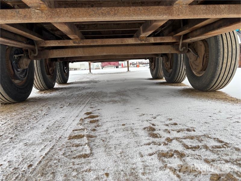 CJay 30 ft Tri/A Gooseneck Flatbed Trailer مقطوروات مسطحة/مفصلية الجوانب