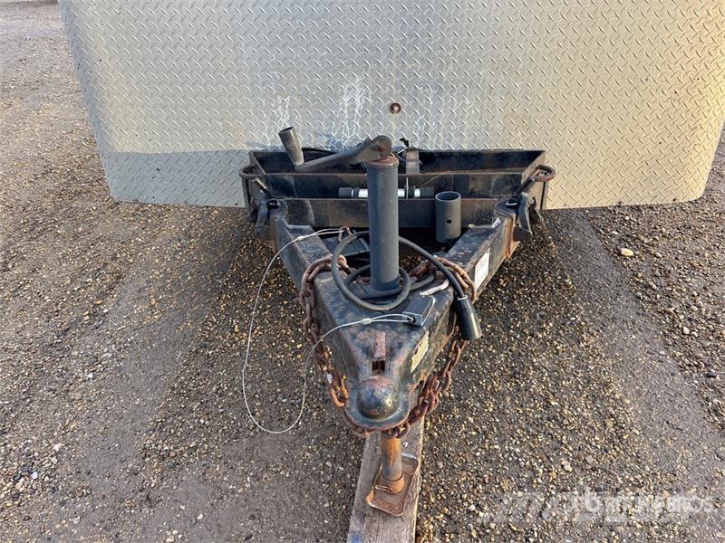 CJay CJ716 16 ft T/A Enclosed Trailer Remorque Fourgon