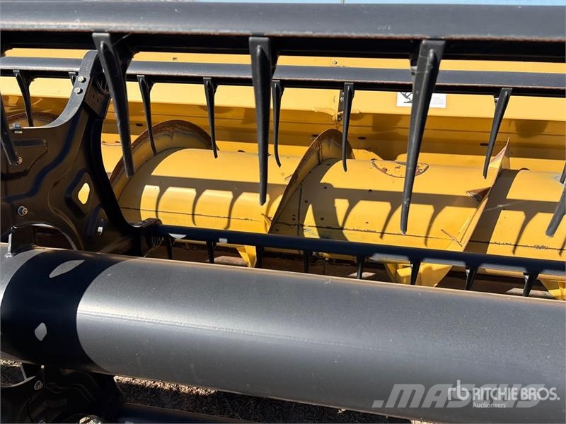 CLAAS 1050 35 ft Flex Combine Header Kombainide heedrid