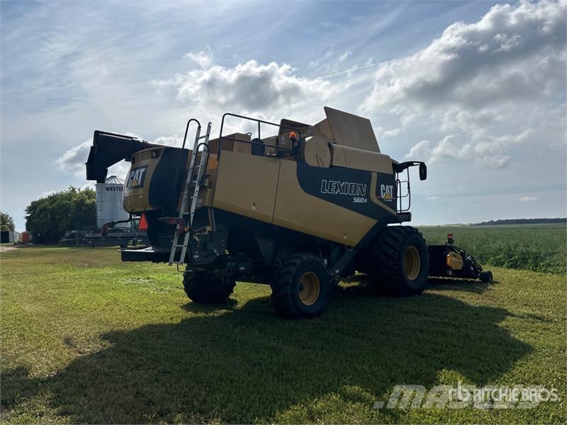 CLAAS 560R Combine Harvester Mähdrescher