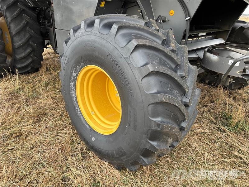 CLAAS 590R Lexion Combine Harvester Leikkuupuimurit
