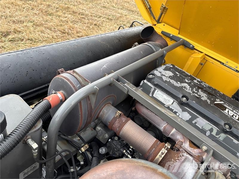 CLAAS 590R Lexion Combine Harvester Leikkuupuimurit