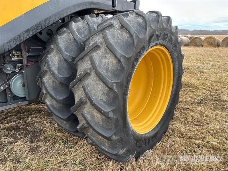 CLAAS 590R Lexion Combine Harvester Leikkuupuimurit