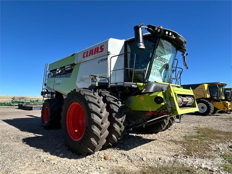 CLAAS 8600 Combine Harvester Mietitrebbiatrici
