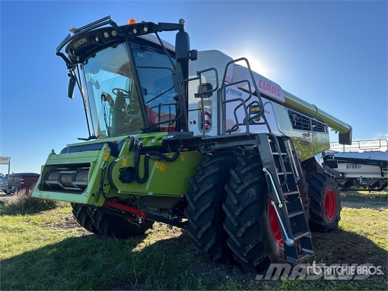 CLAAS 8700 Combine Harvester Mietitrebbiatrici