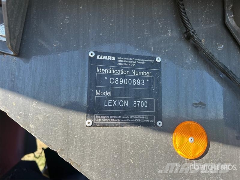 CLAAS 8700 Combine Harvester Mietitrebbiatrici