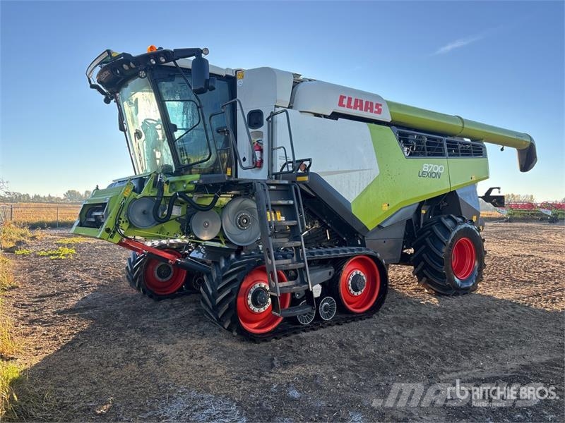 CLAAS 8700 Lexion Combine Harvester حصادات