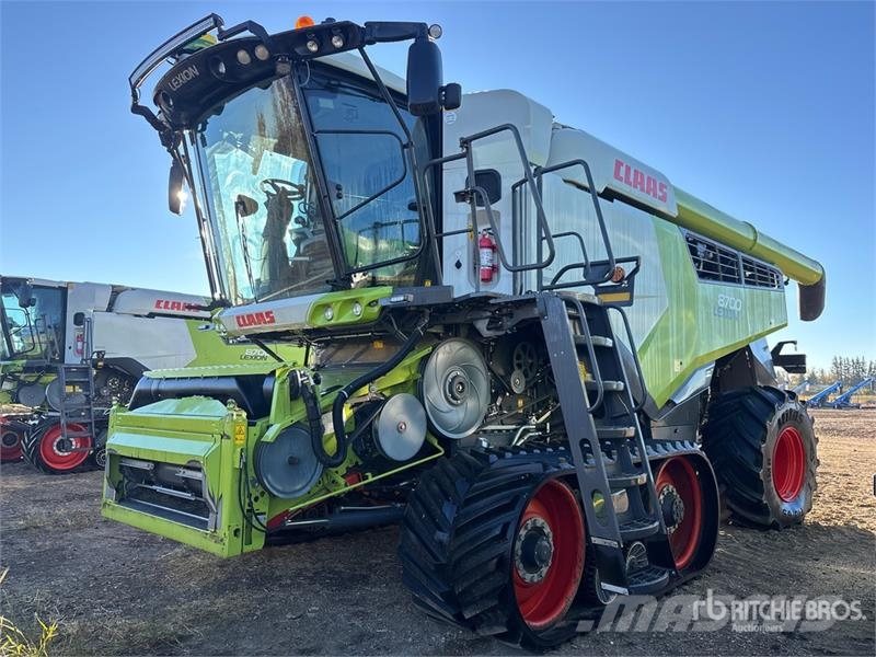 CLAAS 8700 Lexion Combine Harvester حصادات