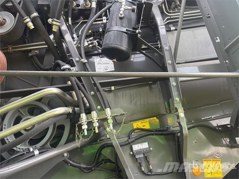 CLAAS 8800TT Combine Harvester Biçerdöverler