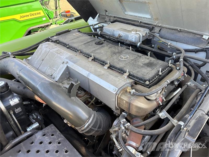CLAAS 8800TT Combine Harvester Зерноуборочные комбайны