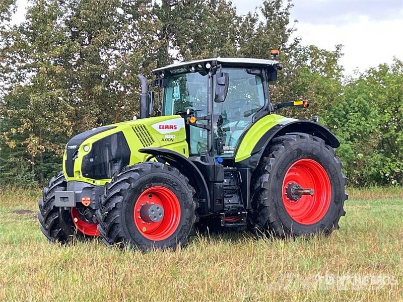 CLAAS Axion 880 4WD Tractor Tractors