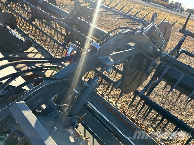 CLAAS Convio Flex 1230 40 ft Flex Draper Combine Header رؤوس الحصادات الدراسات
