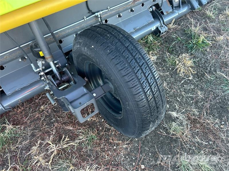 CLAAS Convio Flex 1230 40 ft Flex Draper Combine Header رؤوس الحصادات الدراسات