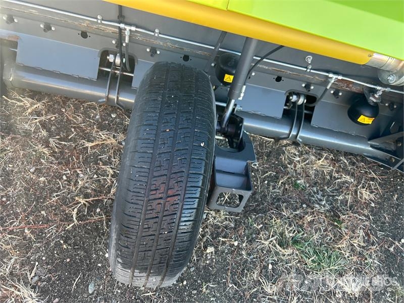 CLAAS Convio Flex 1230 40 ft Flex Draper Combine Header رؤوس الحصادات الدراسات