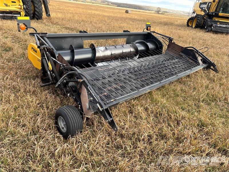 CLAAS P514 16 ft Combine Pickup Header Glave hederi za kombajne
