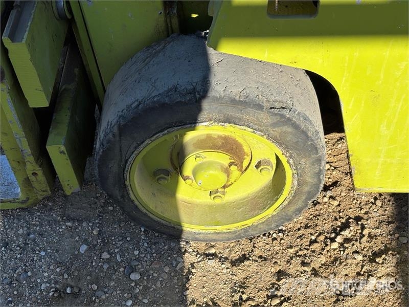 Clark 4100 lb Forklift Kahveltõstukid - muud