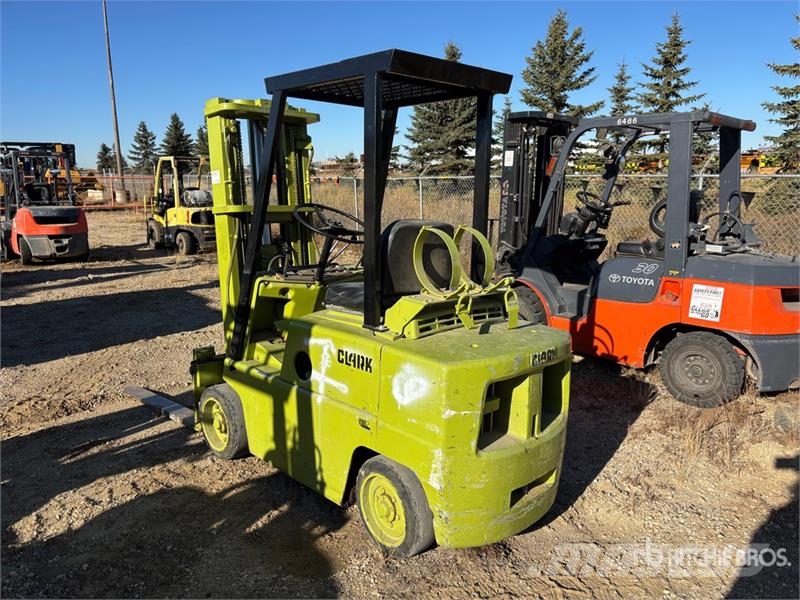 Clark C500-50 4100 lb Cushion Tire Forklift Wózki widłowe inne