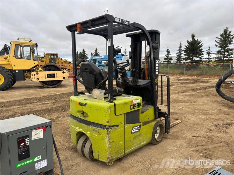Clark TMX15S 1100 kg Electric Forklift Carrelli elevatori elettrici