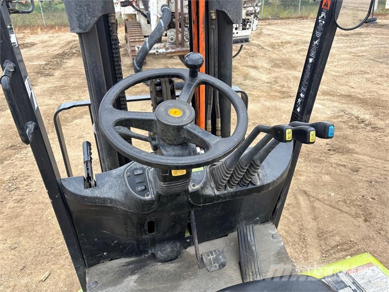 Clark TMX15S 1100 kg Electric Forklift Carrelli elevatori elettrici