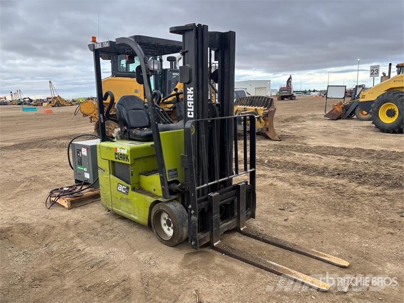 Clark TMX15S 1100 kg Electric Forklift Carrelli elevatori elettrici