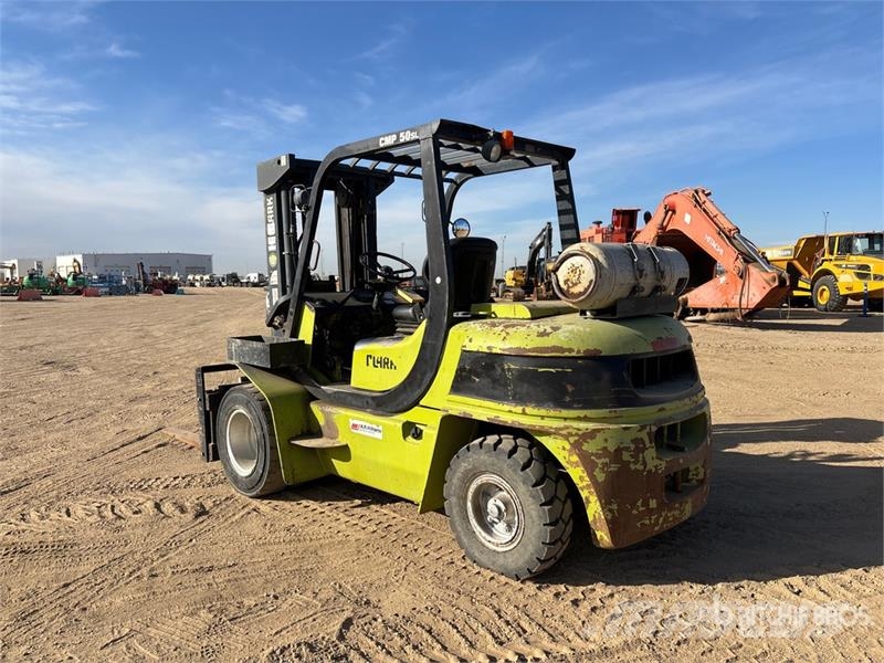 Clarke CMP-50-SL 8600 lb Forklift Otras carretillas elevadoras
