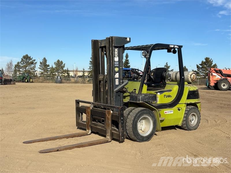 Clarke CMP-50-SL 8600 lb Forklift Otras carretillas elevadoras