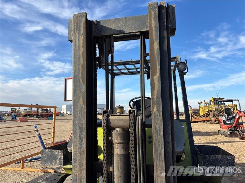 Clarke CMP-50-SL 8600 lb Forklift Otras carretillas elevadoras