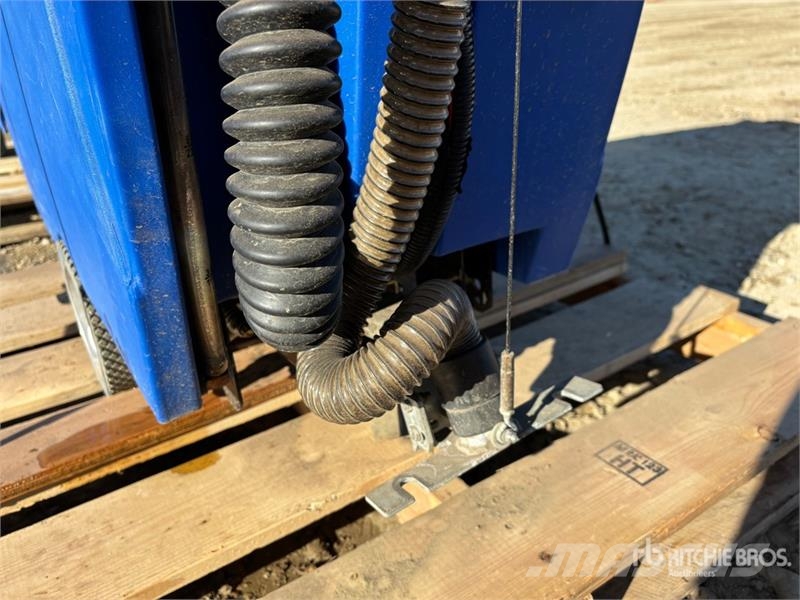 Clarke Walk-Behind Floor Scrubber Autre remorque agricole