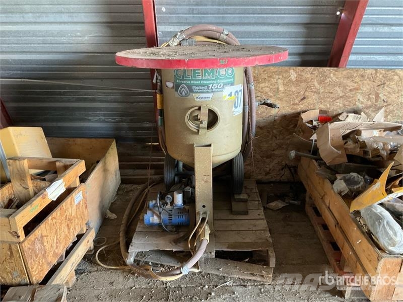 Clemco 2024 Misc Sand Blaster Ostalo za građevinarstvo