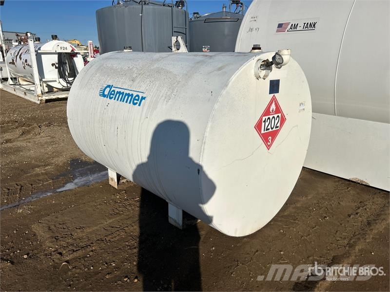  Clemmer 2200 L Steel Fuel Tank Kütusemahutid