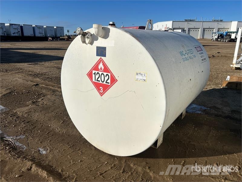  Clemmer 2200 L Steel Fuel Tank Kütusemahutid