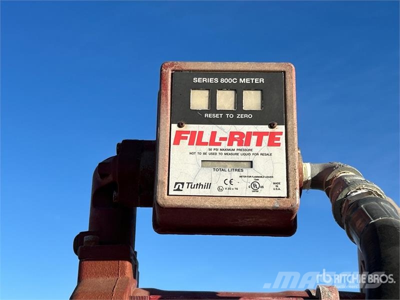 Clemmer 4500 L Skid Mounted Steel Fuel Tank Brandstof-en toegevoegde tanks