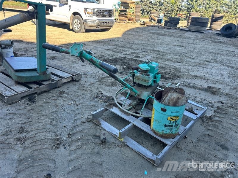 CMC 3041 Walk Behind Power Trowel Gladilice za beton - hellikopteri