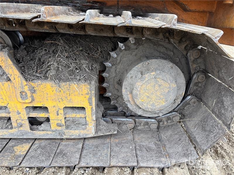 CMI C250 Tracked Mulcher Tractor Gozdarski mulčerji